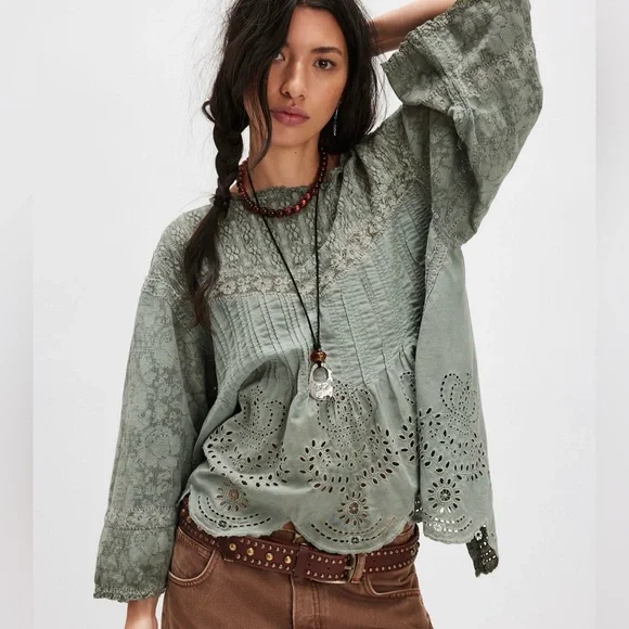 Magnolia Pearl Crochet Jodi Blouse - Picture 1 of 4